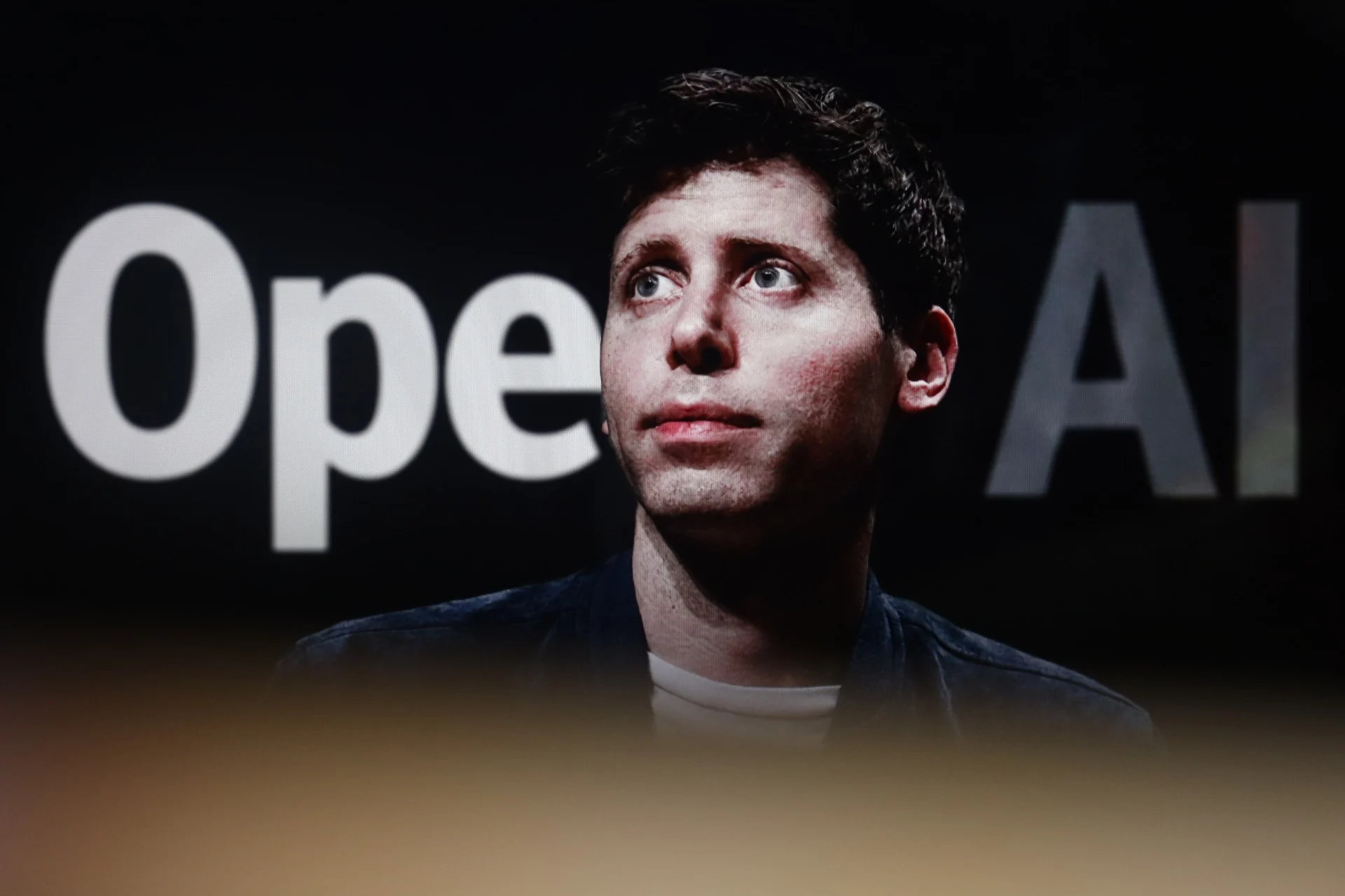 Illustration éditoriale — OpenAI lance GPT-6 Astra avec un contexte persistant pour Codex